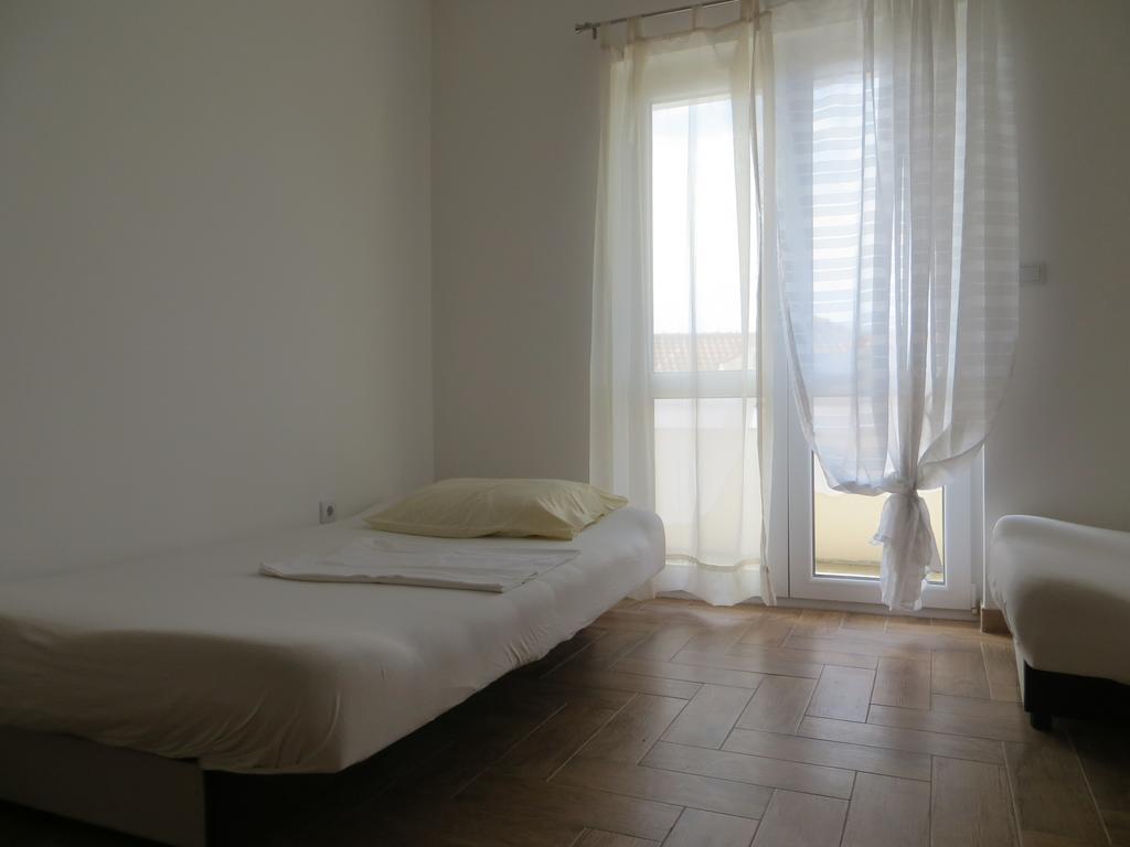 Apartments Kanli Kula Herceg Novi Kamer foto