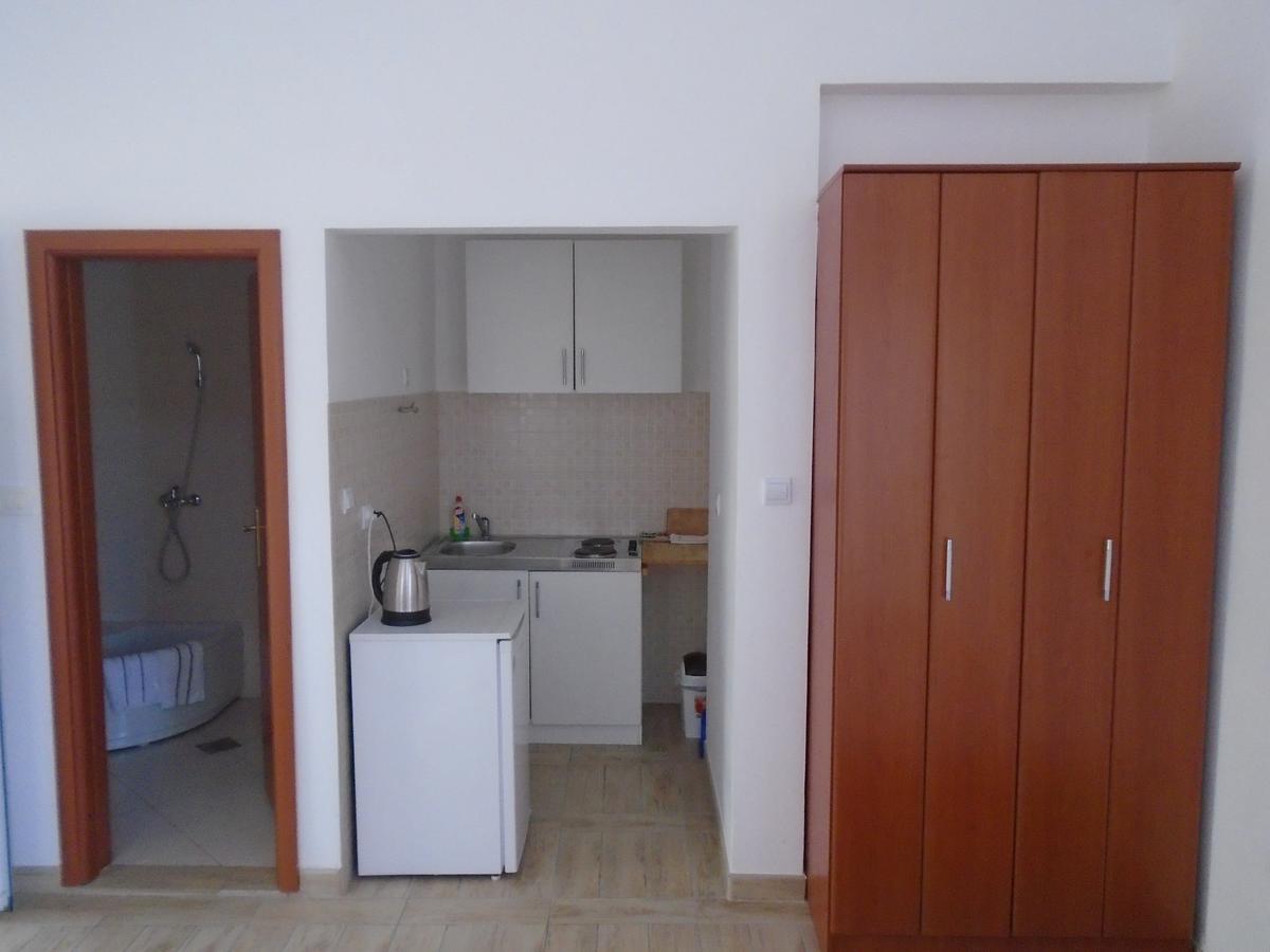 Apartments Kanli Kula Herceg Novi Buitenkant foto